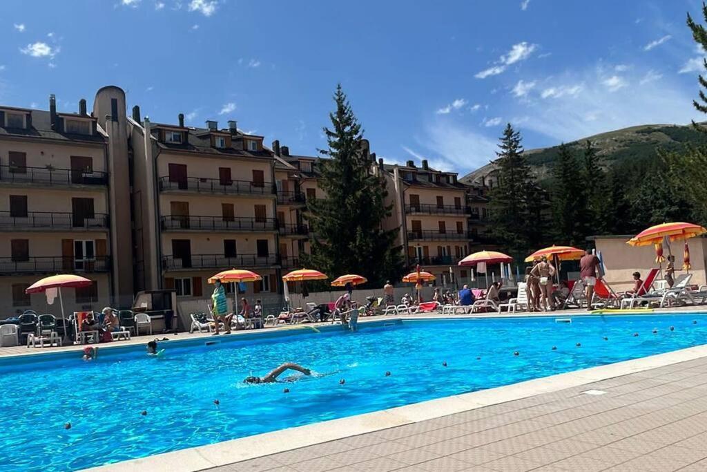 Casa Vacanza Petrari Residence Alt Air Ovindoli Esterno foto