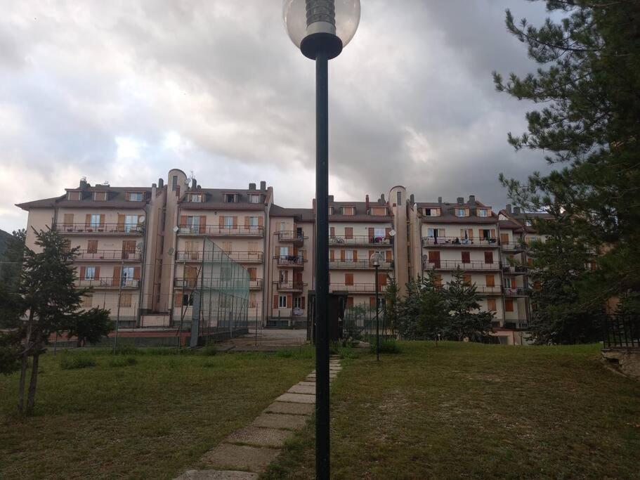 Casa Vacanza Petrari Residence Alt Air Ovindoli Esterno foto